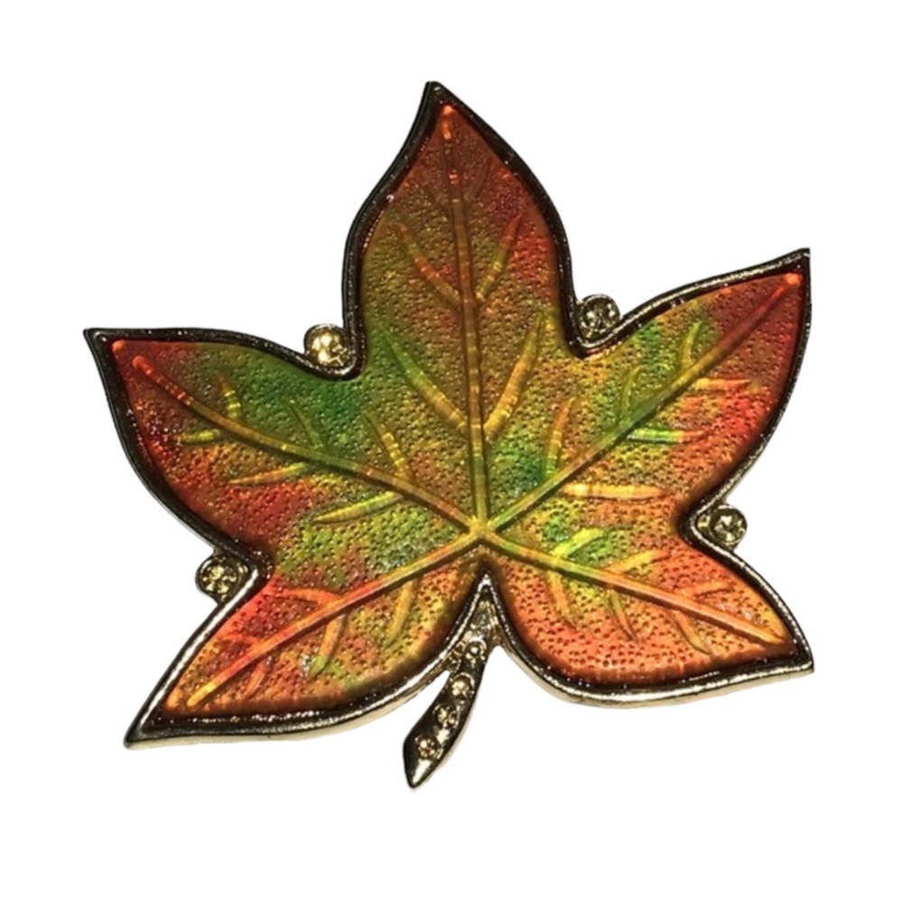Vintage Maple Leave Brooch